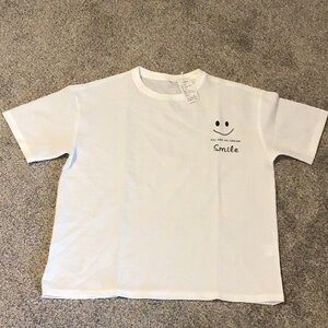 NWT Ladies white light weight short sleeve top, size large